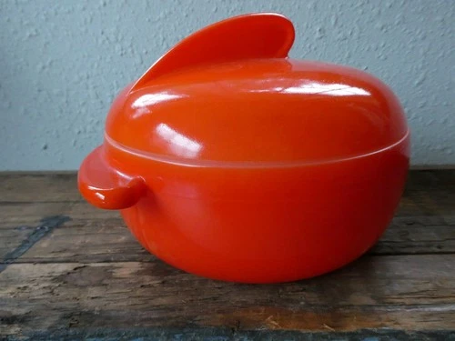 Maid of Honor Vintage 50s Red Glasbake Covered Ovenware Dish