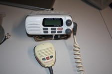 STANDARD HORIZON ECLIPSE VHF RADIO GX 1250SA