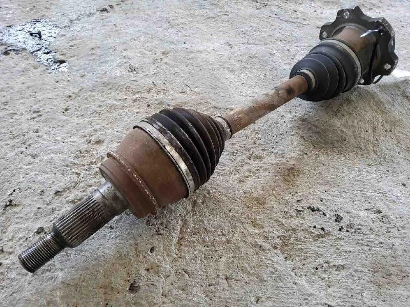 Chevy Silverado 1500 2007-2013 conductor delantero izquierdo CV eje conjunto OEM Foto 2 de 4