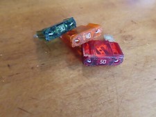 30 40 50 AMP MAXI FUSE, WIDE BLADE AUDIO AUTO/TRUCK/BOAT/RV ETC. 3 LITTLE FUSE