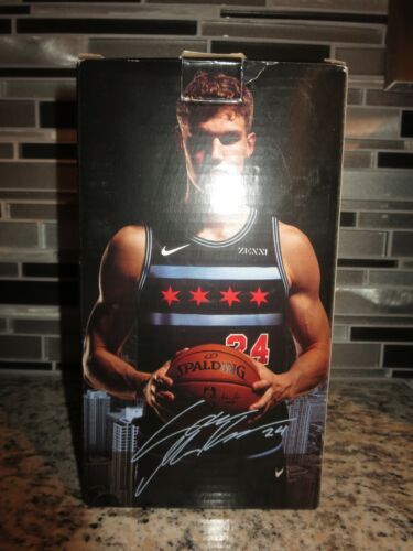2017-18 Panini Instant NBA All-Rookie Team Lauri Markkanen 2017-18 Panini Instant NBA All-Rookie Team Lauri Markkanen