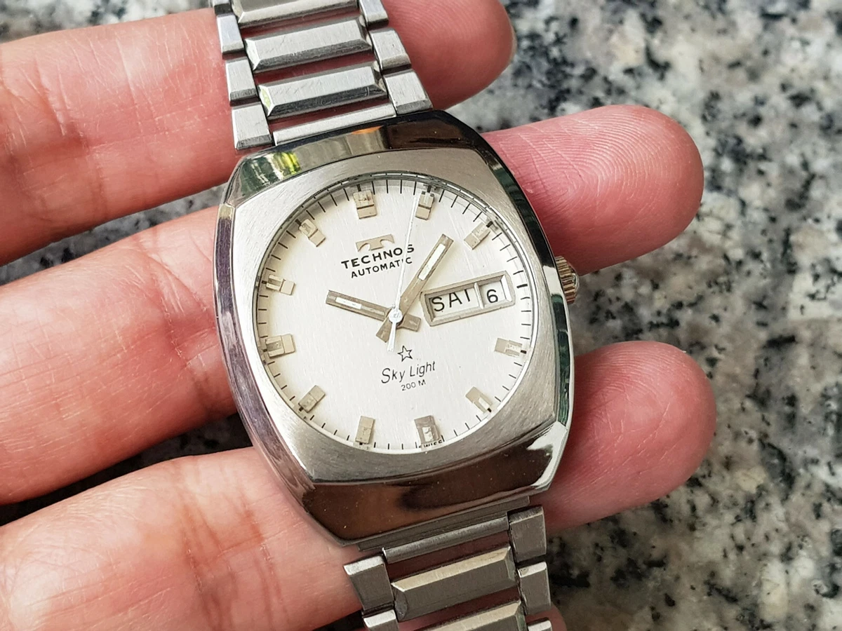 Lightest automatic watch cheap