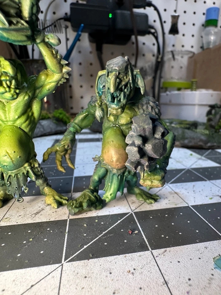 Games Workshop / Age of Sigmar / Gloomspite Gitz / Rockgut Troggoths x3 - Image 3 of 4