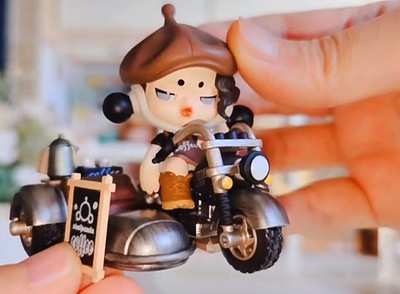 POP MART x SKULLPANDA Laid Back Tomorrow Coffee Express Secret