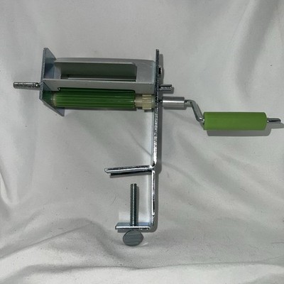Mr Pea Sheller, Manual Crank Shells Peas or Beans, Can Be Automated, USA Made
