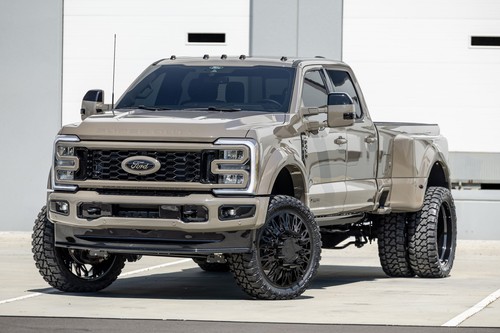 2026 Ford F-450 King Ranch 4WD Crew Cab 8' Box