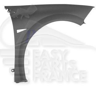 Aile avant-droit avec apprêt pour réparer une Renault Megane froissée 2006-2008
