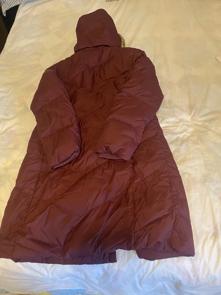 Women’s Lands End Long Goose Down Puffer Jacket Coat Size Medium 10-12 Hood EUC - Image 2 of 4