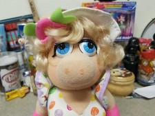 1993 Miss Piggy Kid Dimension Hasbro Jim Henson Muppet Flowered Dress 15"