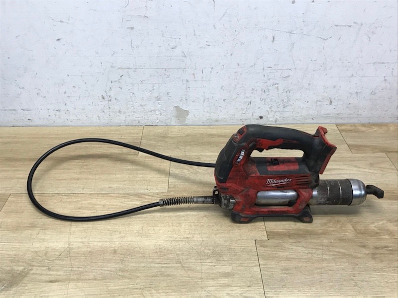 Milwaukee M18 2646-20 18V Cordless 2-Speed Grease Gun - Tool Only