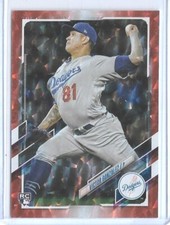 RARE 2021 TOPPS VICTOR GONZALEZ 