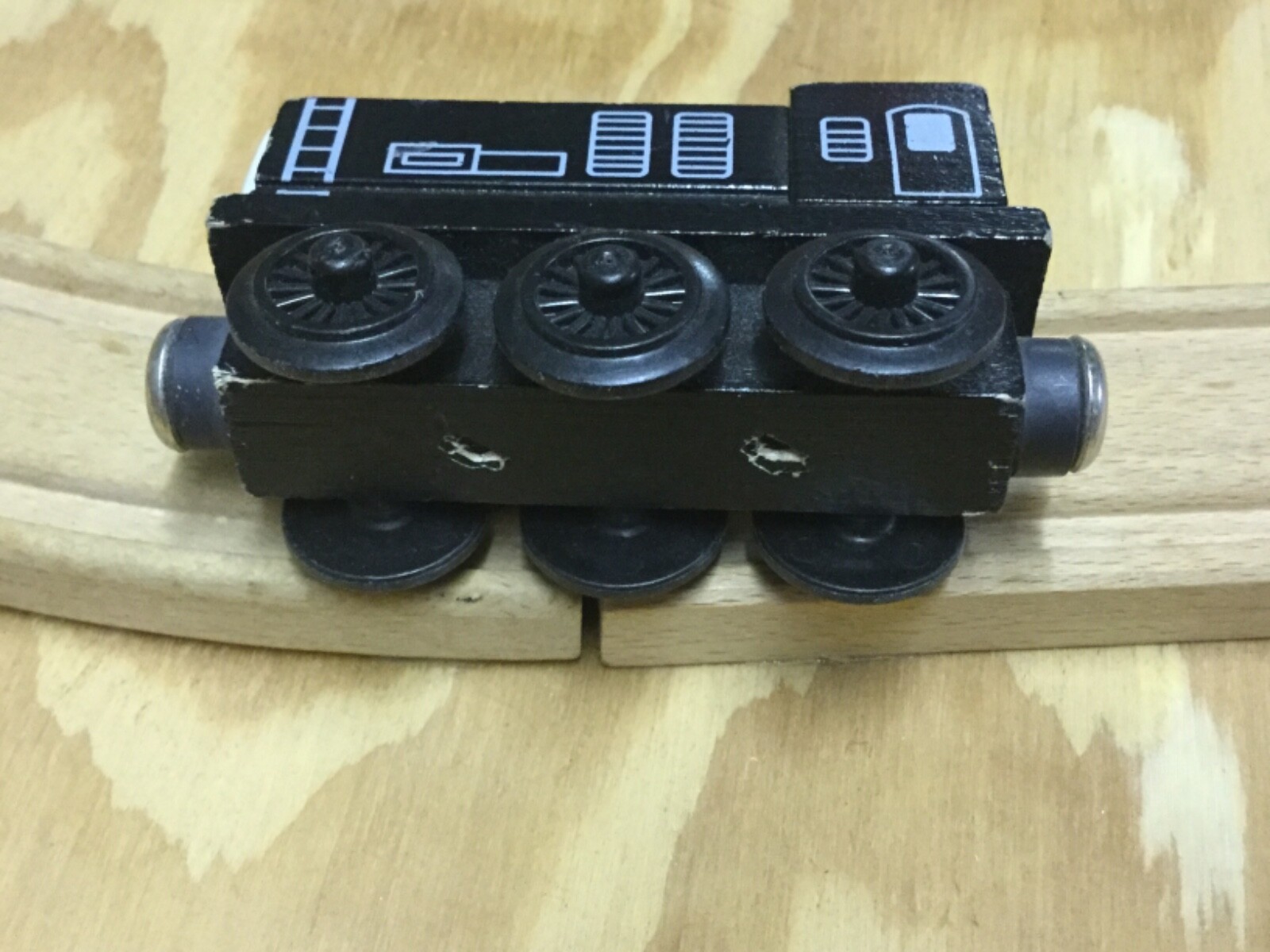 Picture 4 of 7