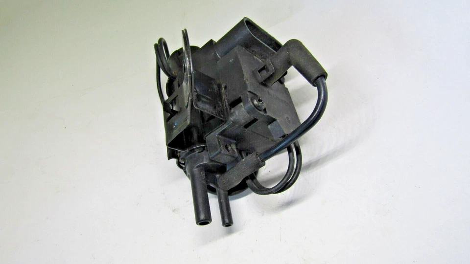 14080628 GM ERG SOLENOIDE VACÍO NUEVO NOS Foto 4 de 4