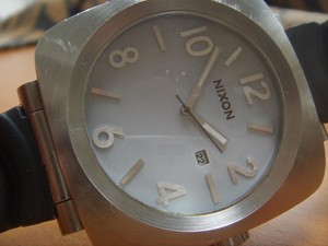 nixon solar watch