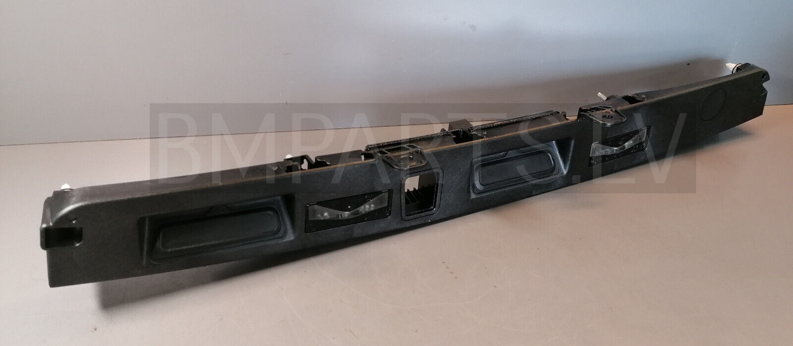 NEW GENUINE BMW 5 SER F07 GT TRUNK LID GRIP 7211221