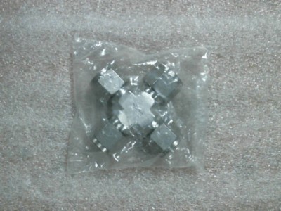DXA-8-SS 1/2'' Bi-Lok Stainless Steel Union Cross tube compression fitting