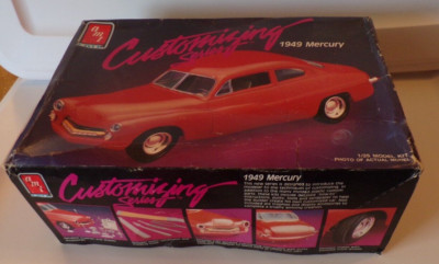 LOOK AMT/ERTL 1949 MERCURY SCALE 1/ 25 MODEL KIT FOR PARTS ONLY