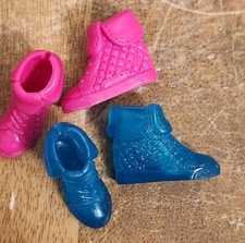 Barbie Shoes Pink Quilted Sneakers Cuffs Fashionistas Fashion Fever 467 BONUS