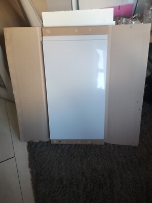B und Q Garcinia Tür hellgrau Hochglanz 715 x 400 mm