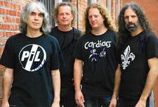 Voivod Autogramme full signed 20x30 cm Bild 