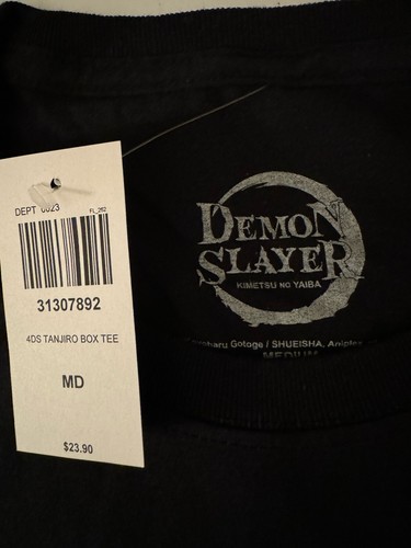 Demon Slayer: Kimetsu No Yaiba Tanjiro Portrait T-Shirt LARGE NEW Black - Picture 2 of 3