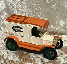 ERTL W.E. Aubuchon Co 1913 Model  T  Bank Die Cast 1/25 Scale Very Clean 