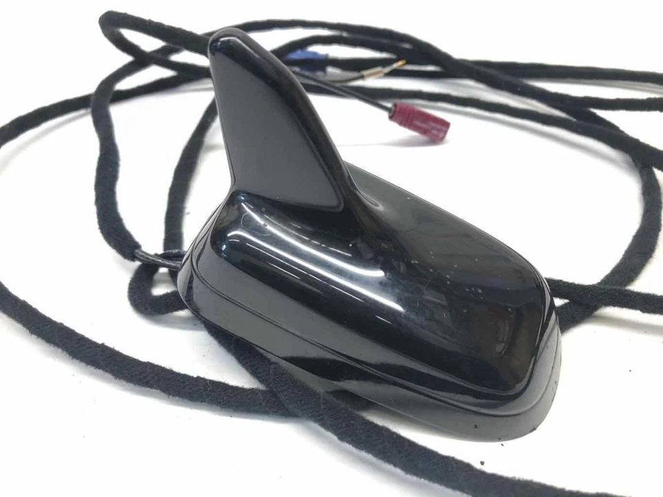 Audi TT 2012 2013 2014 antena montada en el techo 8J8035503B negro brillante LY9B Foto 2 de 4