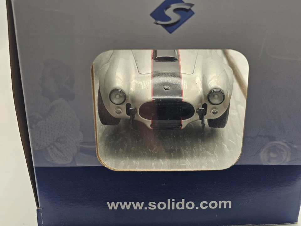 Shelby Cobra 427 Mk2 Argento 1:18 Solido In Box - Immagine 2 di 3