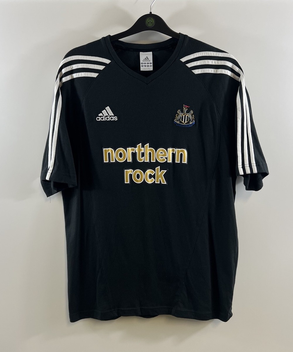Newcastle United adidas シャツ 32 ROBERT 2001/03 ROBERT #32
