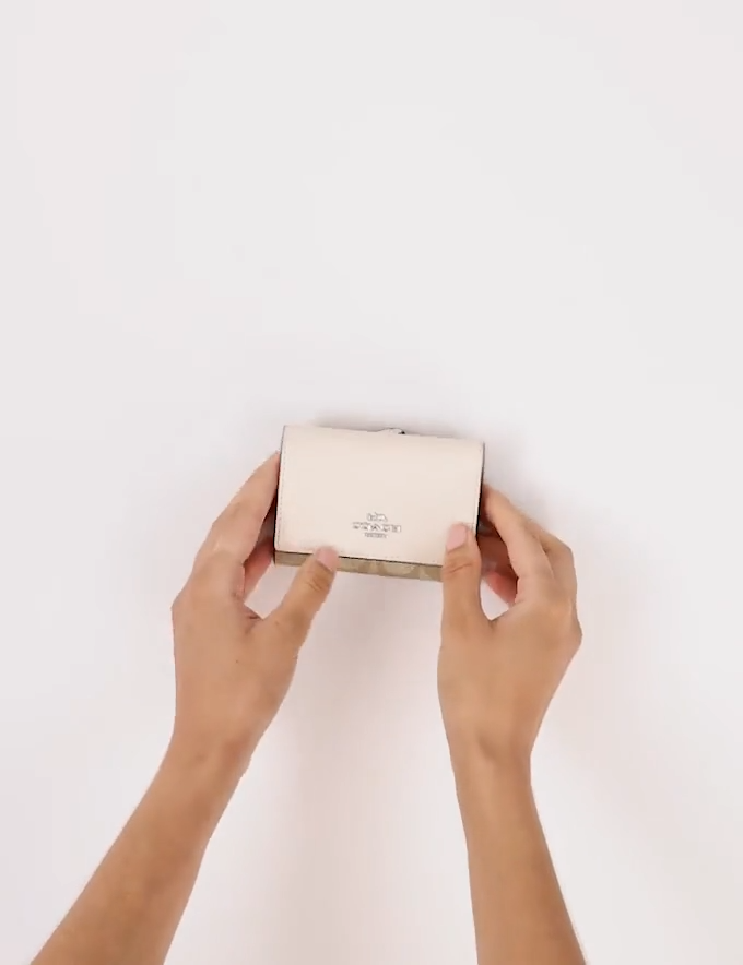 💚Coach Micro Snap Wallet - CR799 Sage (Green) Refined Calf