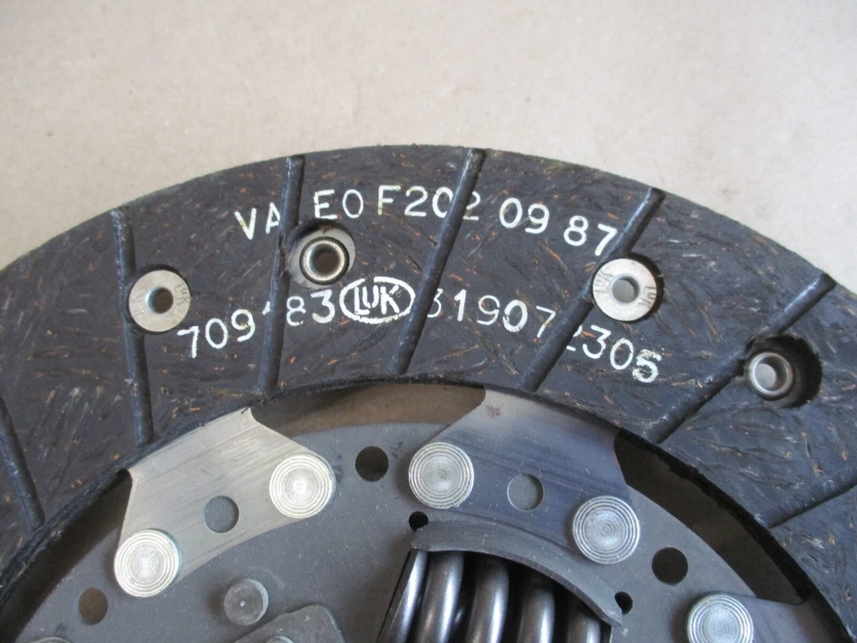 Opel Ascona C Kadett E 1.8 2.0 GTE GSI Kupplungsscheibe Ø215mm Clutch Disc NEU - Bild 2 von 4