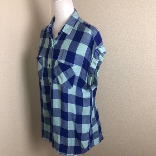 Rails Womens Top Dark & Light Blue Plaid Button Down Sleeveless Britt Shirt SZ M - Picture 2 of 7