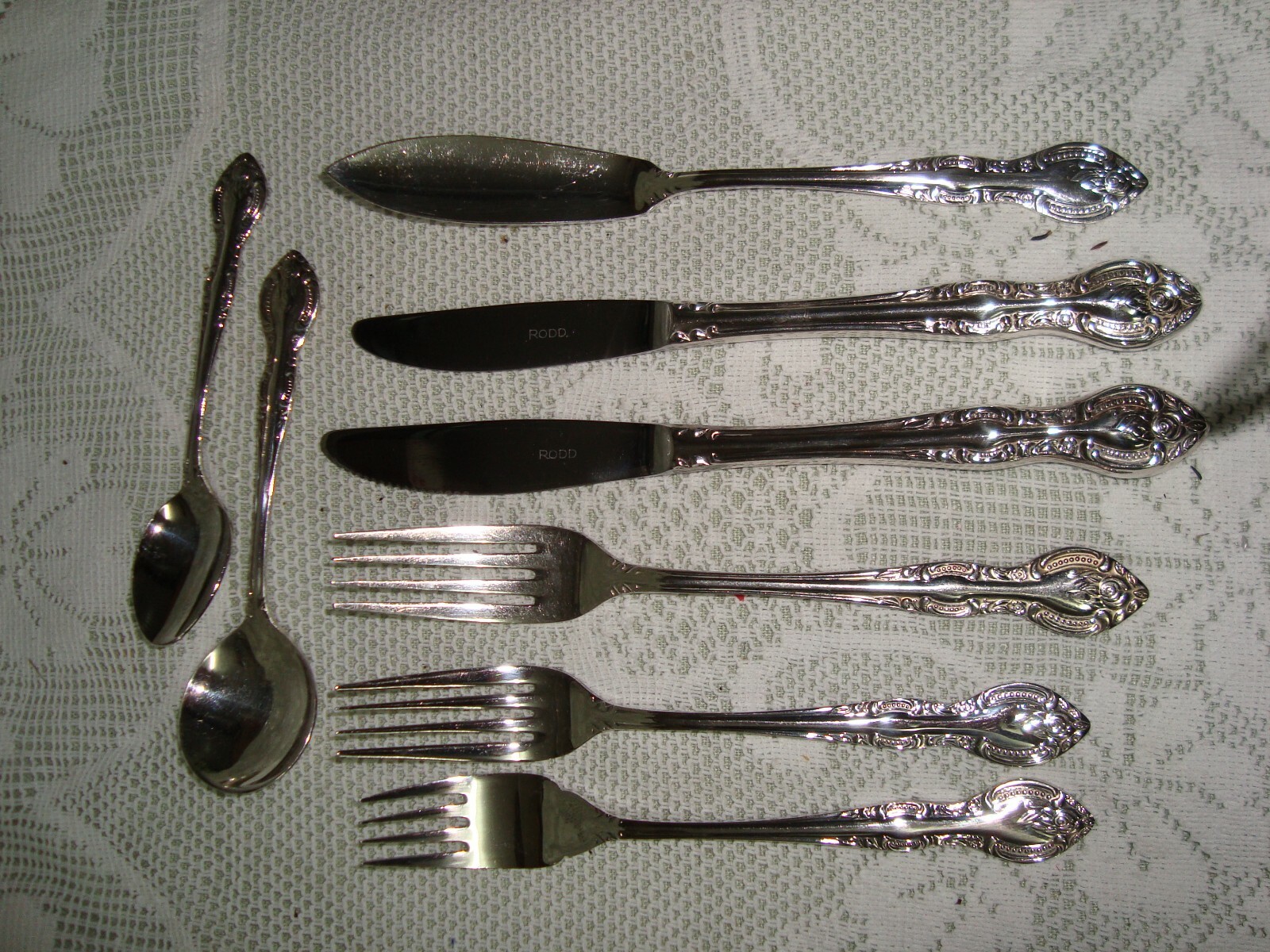 Picture 1 of 40