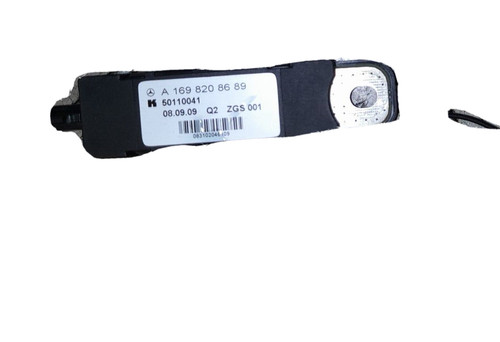 Mercedes A-Klasse W169 160 CDI Sensor Antennenverstärker A1698208689