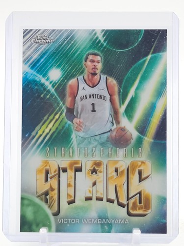 VICTOR WEMBANYAMA 2025-26 TOPPS CHROME STRATOSPHERIC STARS #ST-17 SPURS Q7251