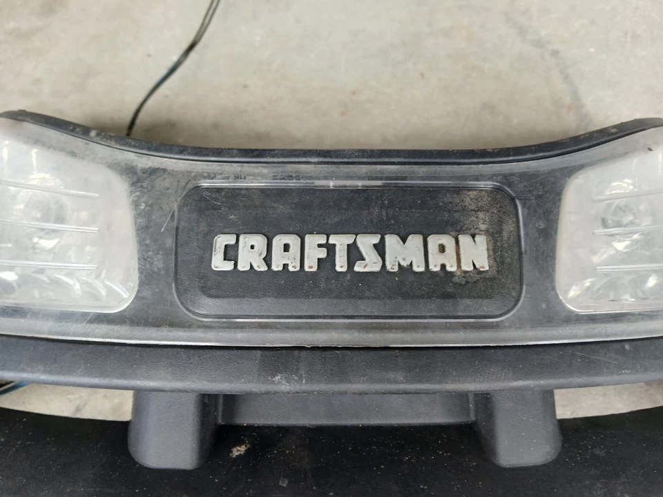 FARO PARACHOQUES PARRILLA ARTESANAL FABRICANTE DE EQUIPOS ORIGINALES 532427333, 404623X428, 198965 Foto 3 de 4