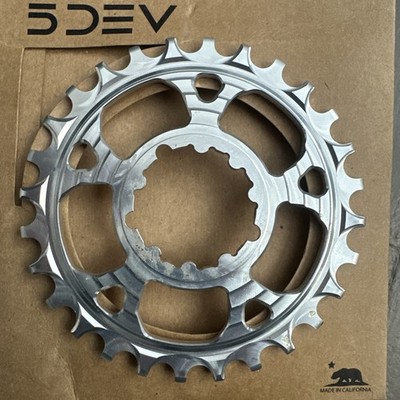 5DEV 7075 CLASSIC CHAINRING, SILVER, SRAM 3 BOLT , 28T, 3MM OFFSET,