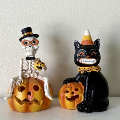Vintage Style Retro Halloween Candy Corn Black Cat Pumpkin Resin Skeleton Figure
