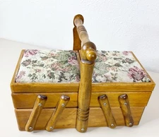 VTG Sewing Box Tapestry Wood Accordion Sewing Box Floral 2 Tier Solid Clean EUC