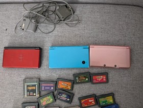Nintendo DSlite/dsi/3ds Console Lot with games 