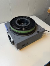 ELMO TRS-35XG CCD High Resolution Slide Film Projector NEEDS LAMP 