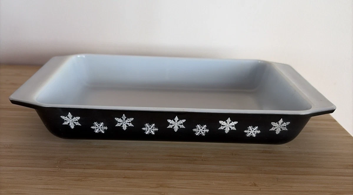 Vintage Pyrex Black And White for sale | eBay