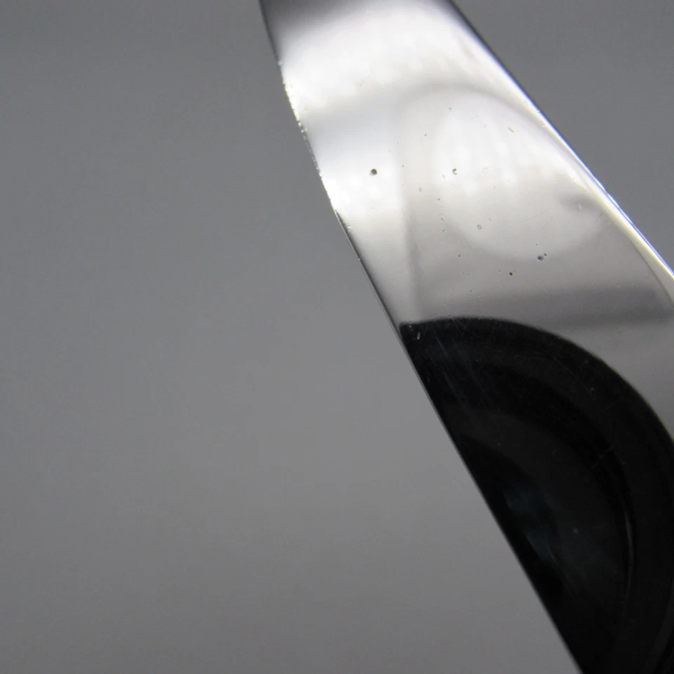 SET OF FOUR - Oneida Deluxe Stainless  Flatware MOZART Dinner Knives * - Image 3 of 3