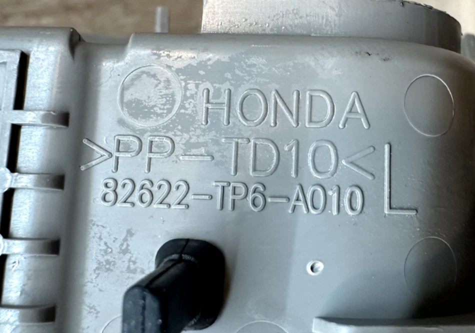 Palanca de asiento trasero Honda Crosstour 2012-15 pieza de fabricante de equipos originales # 82622-TP6-A010 Foto 2 de 4