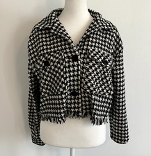 0422 - So Size Small Black And White Button Up Jacket Dress Coat
