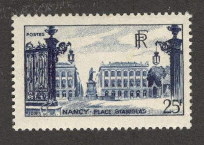 1948 France Sc# 575 - 25F Nancy - Place Stanislas - MH postage