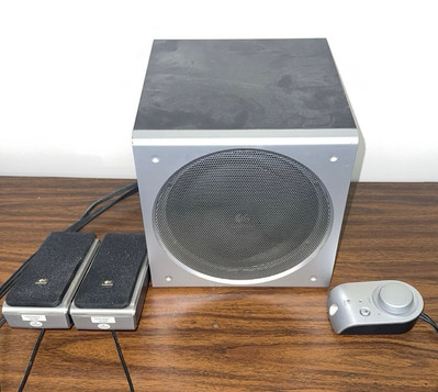 Logitech Z3 S-0085B Sound system 2.1 mit Subwoofer Tested and working