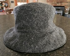 Helen Kaminski Gray Felted 100% Wool Bucket Hat Unisex Size 6 7/8* Made in USA