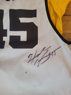 Hannah Stuelke signed Iowa Hawkeye Women's Basketball Practice Set 1/3
