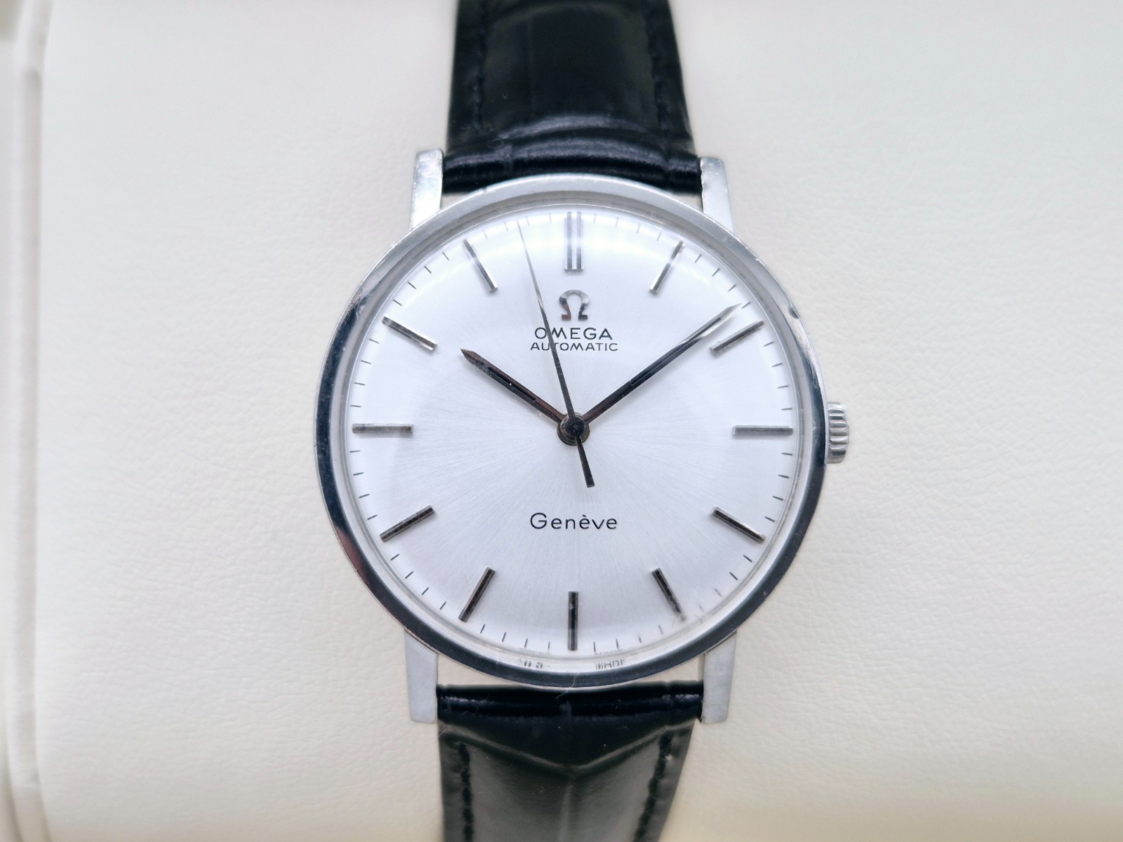 Omega Geneve Automatic 165.070 Vintage Steel Classic 1970s Clean Dial image 3